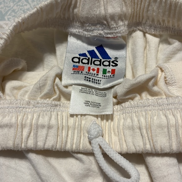 Vintage Adidas Sweat Shorts - Picture 4 of 9